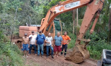 Prefeitura de Serra do Navio realiza obra de escavação de tanques para produção  de peixes