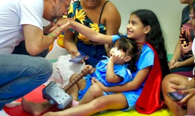 Governador Clécio Luís passou o dia das crianças no Pronto Atendimento Infantil (PAI) para vivenciar um pouco do projeto 'Uma mãozinha