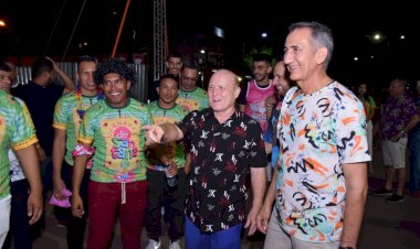 Prefeito Bala Rocha e ministro Waldez Goes abrem o Carnaval de Santana 2024