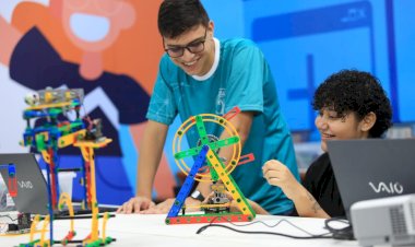 Idealizado por Davi, 1º centro de robótica de Macapá é inaugurado e senador reforça importância do projeto para educação