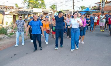 Aline visita o Nova Esperança, onde enviou recursos para passarelas quando era deputada federal