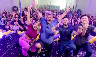 O maior Coletivo de líderes políticos do Amapá lança Pedro Dalua candidato à Vereador em Macapá