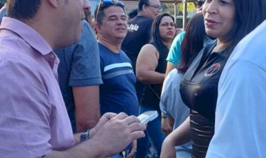 Legalizando a corrupção: Acusado de receber propina, Cássio Cruz, volta a andar nos braços do Prefeito Furlan