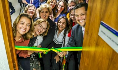 Presidente Davi Alcolumbre inaugura espaço inédito para a bancada feminina do Senado