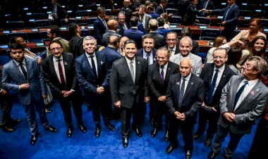 Davi Alcolumbre preside promulgação de emenda que reconhece tribunais de contas como essenciais ao controle externo
