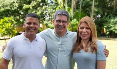 Eleições: Randolfe apresenta Gabriel Andrade como primeiro suplente ao Senado na chapa com Jessyca Aguiar