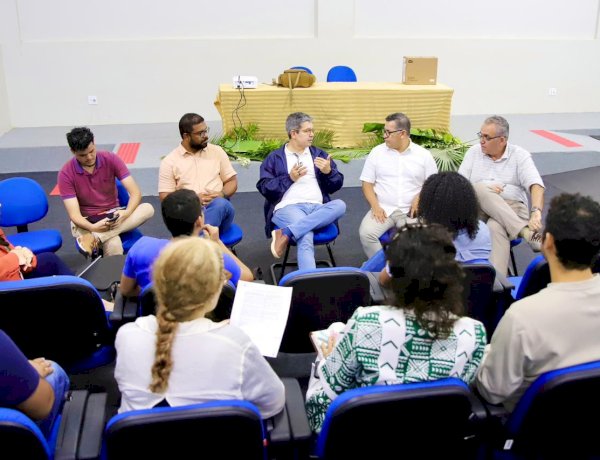 Senador Randolfe e deputado Dorinaldo articulam ações para restaurar bonificação regional da UNIFAP