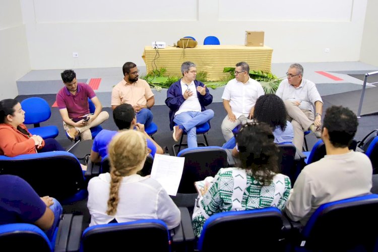 Senador Randolfe e deputado Dorinaldo articulam ações para restaurar bonificação regional da UNIFAP
